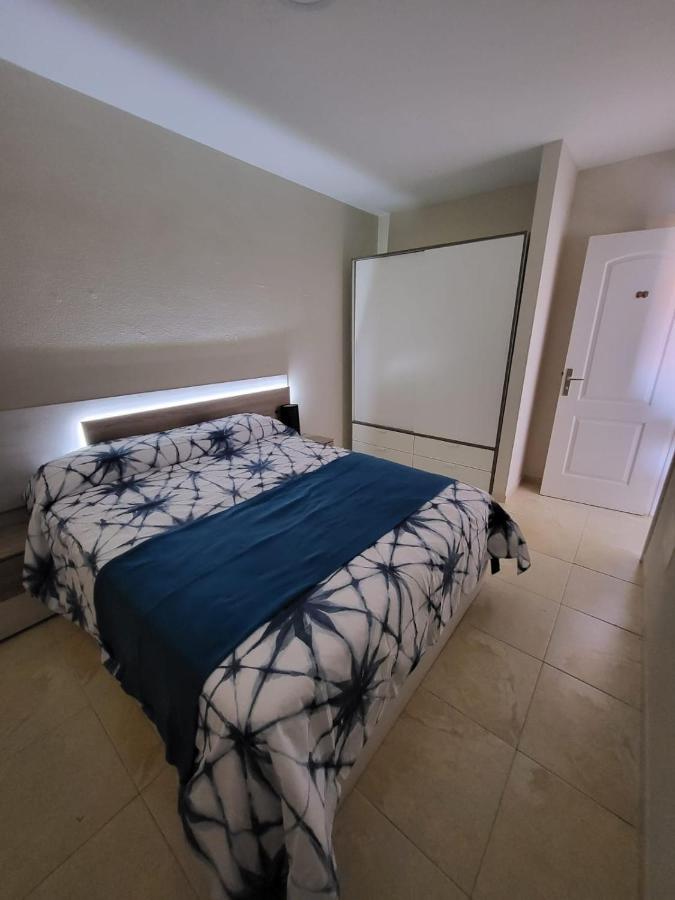 Apartamento Centrico En Candelaria, Con Piscina. Lejlighed Santa Cruz de Tenerife Eksteriør billede